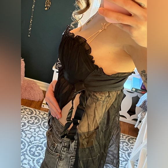 y2k black vintage bustier with small pink bows on straps ✨ - Picture 2 of 4